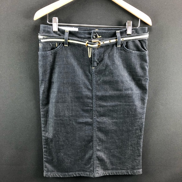 Zara Dresses & Skirts - ⭐️🆕[Zara] Dark Denim Pencil skirt Gold Belt